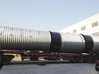 內(nèi)，外冷卻罐